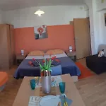 Lans Гостевой дом Водице