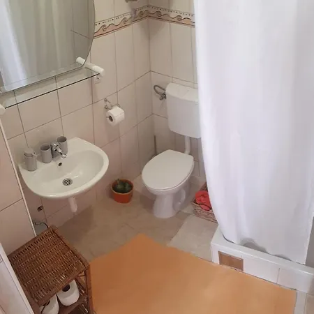 Lans בית הארחה וודיצה