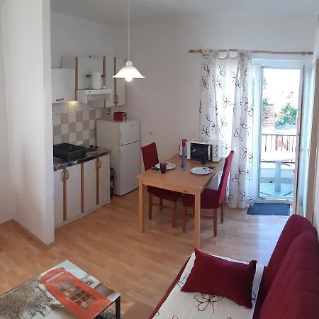 Guest house Lans