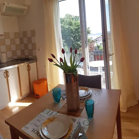 Lans בית הארחה