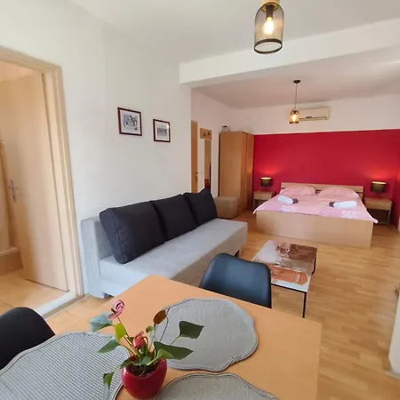 Lans בית הארחה וודיצה