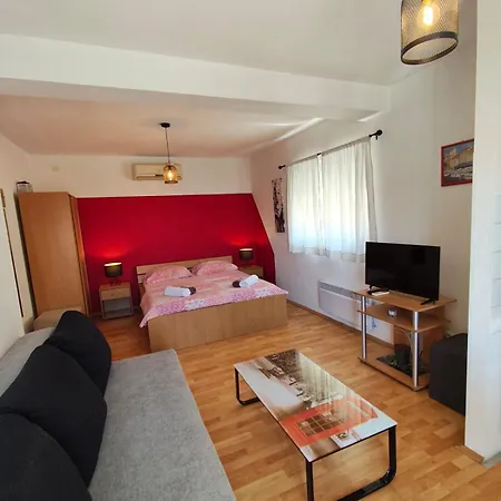 Lans 3* וודיצה