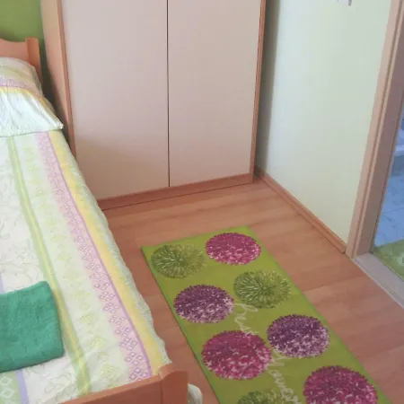 Lans Guest house *