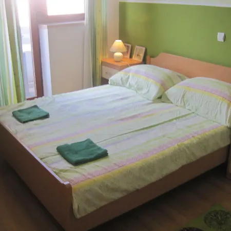 Guest house Lans
