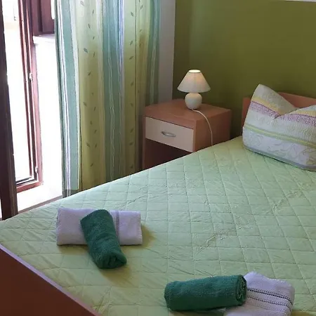 Guest house Lans *