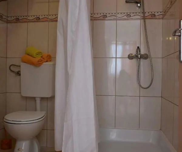 Lans Гостевой дом 3*